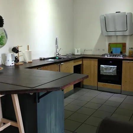 4work & Leisure I Self-checkin I 3parking I Station District - Simpletone Appartement *